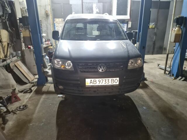 Серый Фольксваген Кадди, объемом двигателя 1.9 л и пробегом 10 тыс. км за 6000 $, фото 2 на Automoto.ua