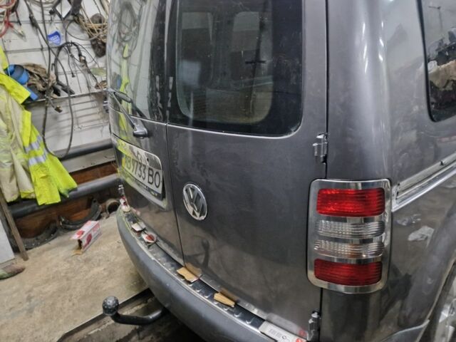 Серый Фольксваген Кадди, объемом двигателя 1.9 л и пробегом 10 тыс. км за 6000 $, фото 5 на Automoto.ua