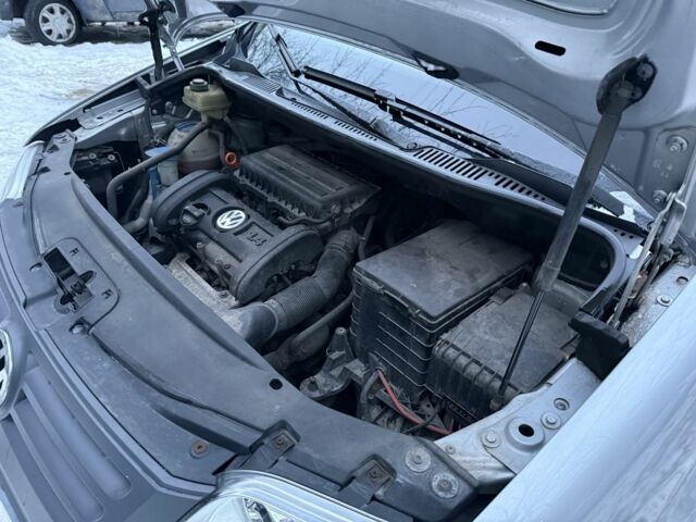 Сірий Фольксваген Кадді, об'ємом двигуна 1.4 л та пробігом 216 тис. км за 6700 $, фото 13 на Automoto.ua