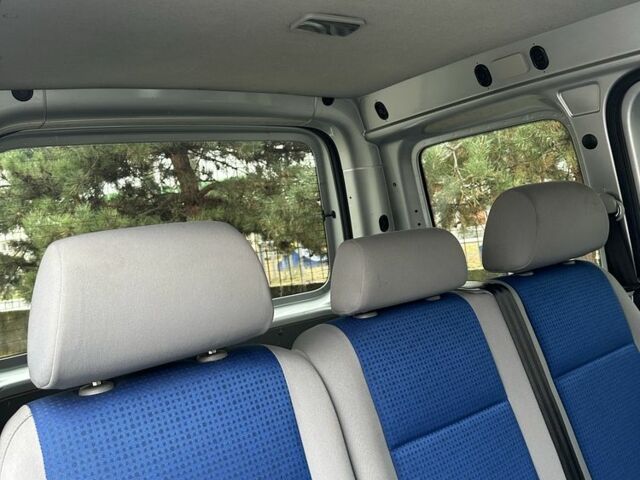 Серый Фольксваген Кадди, объемом двигателя 2 л и пробегом 221 тыс. км за 6950 $, фото 21 на Automoto.ua