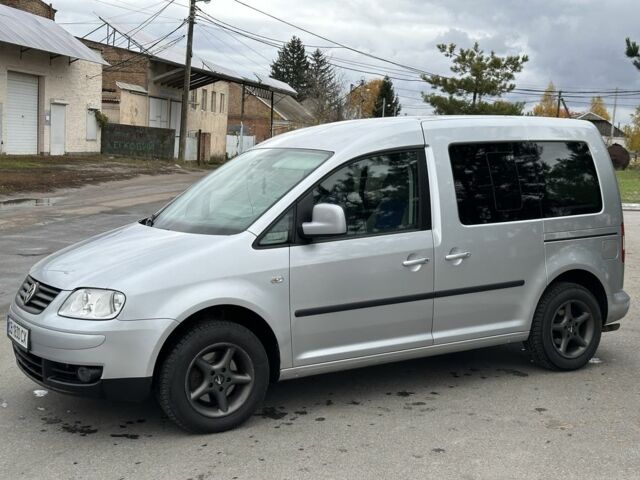Серый Фольксваген Кадди, объемом двигателя 2 л и пробегом 221 тыс. км за 6950 $, фото 5 на Automoto.ua