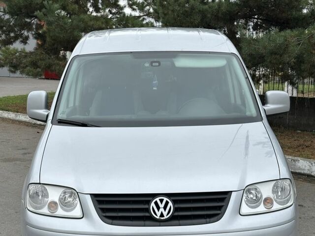 Серый Фольксваген Кадди, объемом двигателя 2 л и пробегом 221 тыс. км за 6950 $, фото 1 на Automoto.ua