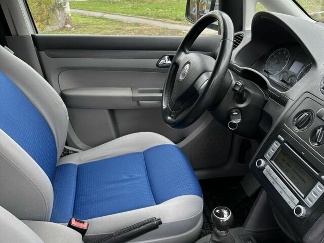 Серый Фольксваген Кадди, объемом двигателя 2 л и пробегом 221 тыс. км за 6950 $, фото 10 на Automoto.ua