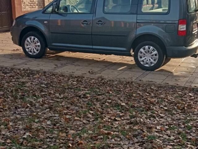 Серый Фольксваген Кадди, объемом двигателя 1 л и пробегом 228 тыс. км за 8200 $, фото 10 на Automoto.ua