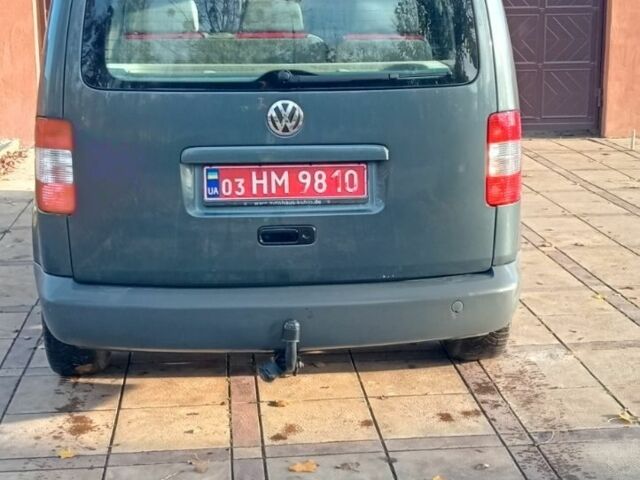 Серый Фольксваген Кадди, объемом двигателя 1 л и пробегом 228 тыс. км за 8200 $, фото 2 на Automoto.ua