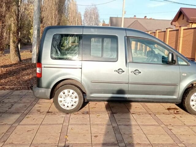 Серый Фольксваген Кадди, объемом двигателя 1 л и пробегом 228 тыс. км за 8200 $, фото 9 на Automoto.ua