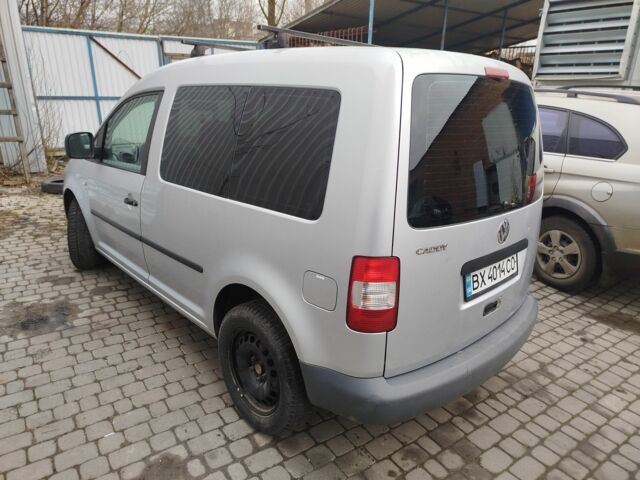 Серый Фольксваген Кадди, объемом двигателя 1.9 л и пробегом 275 тыс. км за 5200 $, фото 3 на Automoto.ua