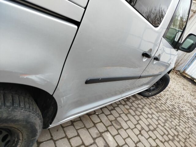 Серый Фольксваген Кадди, объемом двигателя 1.9 л и пробегом 275 тыс. км за 5200 $, фото 11 на Automoto.ua