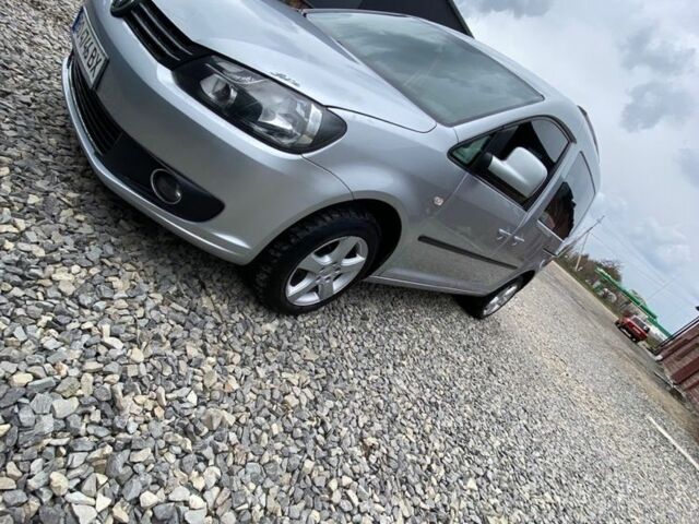 Серый Фольксваген Кадди, объемом двигателя 1.6 л и пробегом 160 тыс. км за 9999 $, фото 1 на Automoto.ua