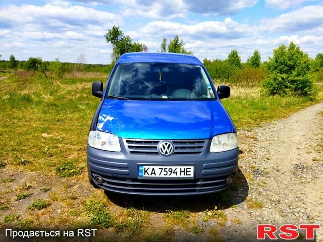 Синий Фольксваген Кадди, объемом двигателя 2 л и пробегом 370 тыс. км за 3700 $, фото 4 на Automoto.ua