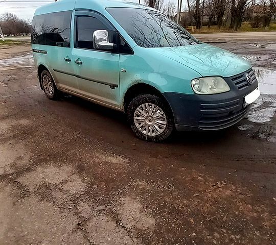 Синий Фольксваген Кадди, объемом двигателя 1.4 л и пробегом 260 тыс. км за 5100 $, фото 5 на Automoto.ua