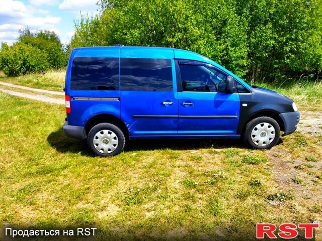 Синий Фольксваген Кадди, объемом двигателя 2 л и пробегом 370 тыс. км за 3700 $, фото 6 на Automoto.ua