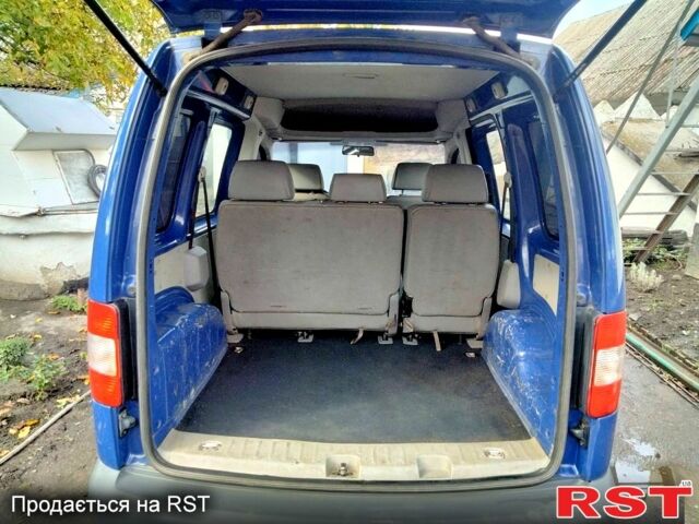 Синій Фольксваген Кадді, об'ємом двигуна 2 л та пробігом 303 тис. км за 5500 $, фото 2 на Automoto.ua