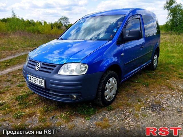 Синий Фольксваген Кадди, объемом двигателя 2 л и пробегом 370 тыс. км за 3700 $, фото 9 на Automoto.ua