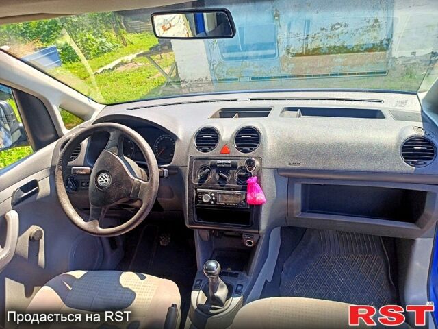 Синій Фольксваген Кадді, об'ємом двигуна 2 л та пробігом 250 тис. км за 5000 $, фото 8 на Automoto.ua