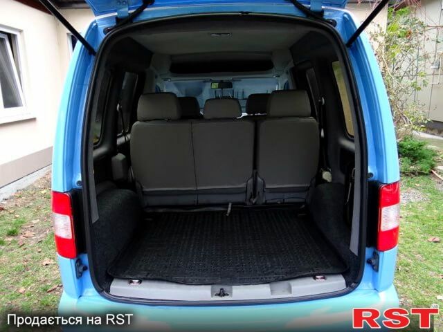 Синій Фольксваген Кадді, об'ємом двигуна 12.9 л та пробігом 250 тис. км за 5900 $, фото 5 на Automoto.ua