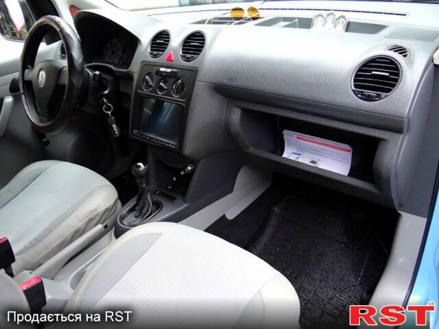 Синій Фольксваген Кадді, об'ємом двигуна 12.9 л та пробігом 250 тис. км за 5900 $, фото 2 на Automoto.ua