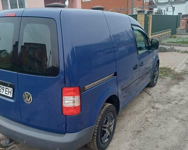 Синий Фольксваген Кадди, объемом двигателя 1.9 л и пробегом 300 тыс. км за 5300 $, фото 11 на Automoto.ua