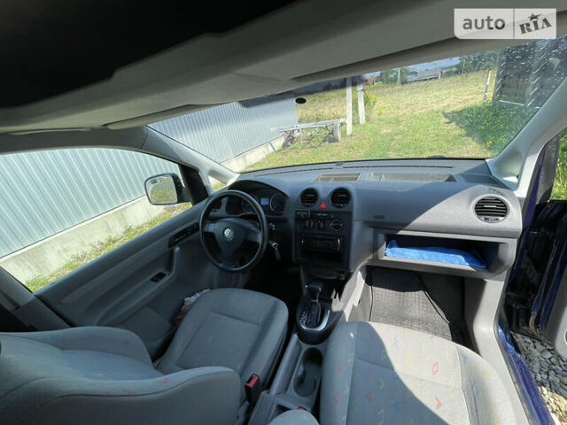 Синий Фольксваген Кадди, объемом двигателя 1.9 л и пробегом 235 тыс. км за 6800 $, фото 12 на Automoto.ua