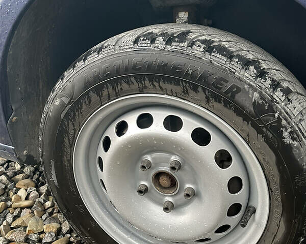 Синий Фольксваген Кадди, объемом двигателя 1.9 л и пробегом 235 тыс. км за 6800 $, фото 10 на Automoto.ua