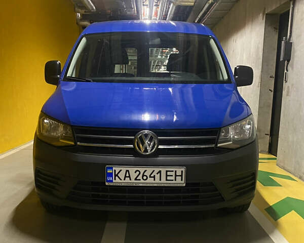 Синий Фольксваген Кадди, объемом двигателя 1.97 л и пробегом 123 тыс. км за 13300 $, фото 2 на Automoto.ua