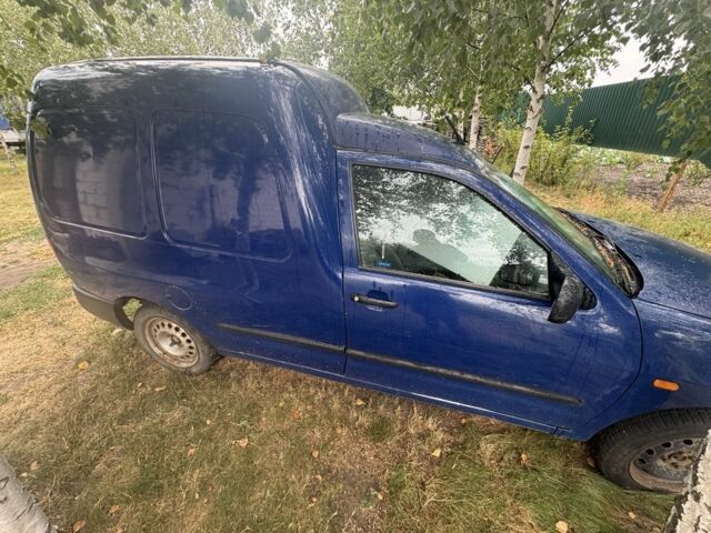 Синий Фольксваген Кадди, объемом двигателя 1.9 л и пробегом 220 тыс. км за 1200 $, фото 2 на Automoto.ua