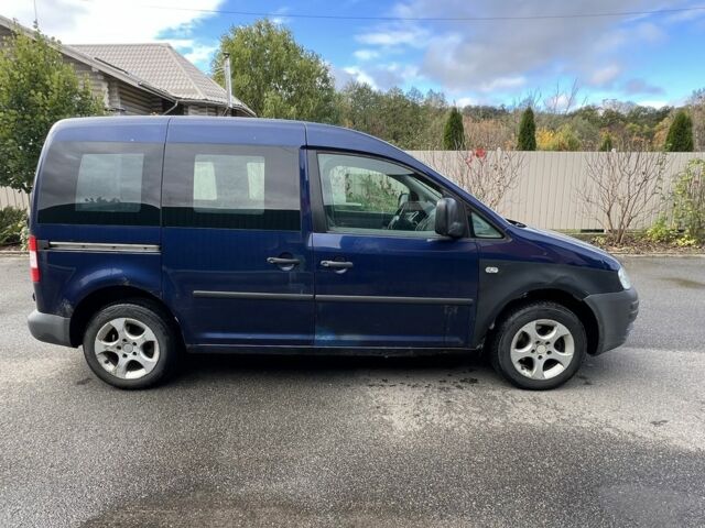 Фольксваген Кадди 2004 в Киеве на Automoto.ua Синий Фольксваген Кадди, объемом двигателя 2 л и пробегом 556 тыс. км за 3000 $, фото 4 на Automoto.ua