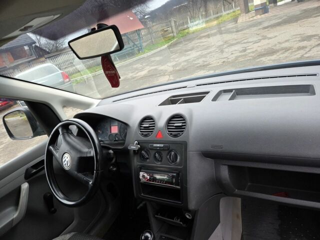 Синій Фольксваген Кадді, об'ємом двигуна 0 л та пробігом 299 тис. км за 4500 $, фото 3 на Automoto.ua