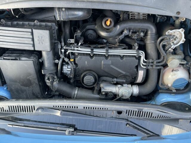 Синий Фольксваген Кадди, объемом двигателя 1.9 л и пробегом 600 тыс. км за 3900 $, фото 11 на Automoto.ua