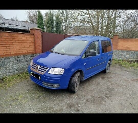 Синий Фольксваген Кадди, объемом двигателя 1.9 л и пробегом 375 тыс. км за 7000 $, фото 1 на Automoto.ua