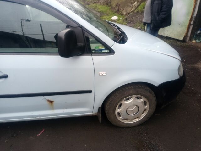 Синій Фольксваген Кадді, об'ємом двигуна 1.4 л та пробігом 240 тис. км за 3500 $, фото 4 на Automoto.ua