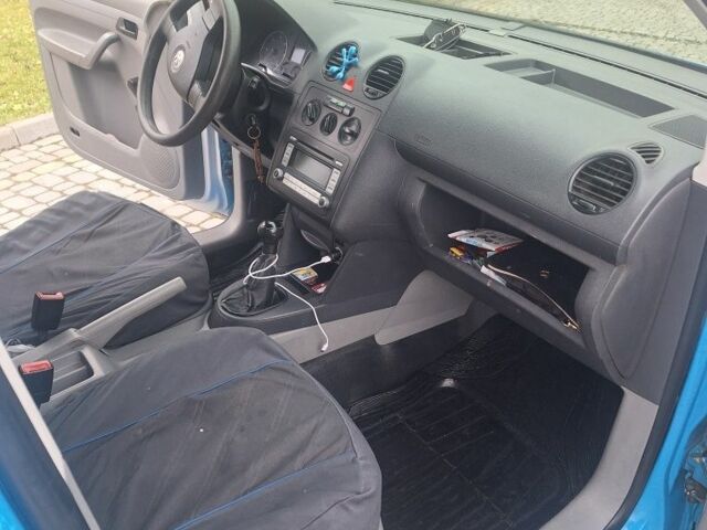 Синій Фольксваген Кадді, об'ємом двигуна 1.9 л та пробігом 387 тис. км за 4700 $, фото 6 на Automoto.ua