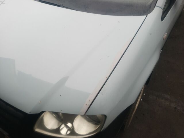 Синій Фольксваген Кадді, об'ємом двигуна 1.4 л та пробігом 240 тис. км за 3500 $, фото 1 на Automoto.ua