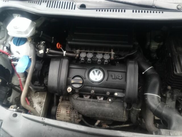 Синій Фольксваген Кадді, об'ємом двигуна 1.4 л та пробігом 240 тис. км за 3500 $, фото 3 на Automoto.ua