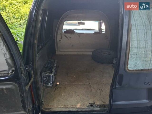 Синий Фольксваген Кадди, объемом двигателя 1.9 л и пробегом 200 тыс. км за 2400 $, фото 2 на Automoto.ua