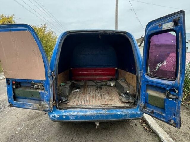 Синий Фольксваген Кадди, объемом двигателя 1.9 л и пробегом 250 тыс. км за 1750 $, фото 4 на Automoto.ua