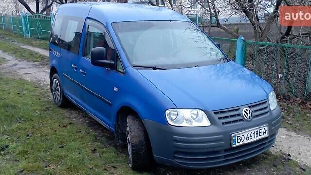Синий Фольксваген Кадди, объемом двигателя 1.97 л и пробегом 304 тыс. км за 3900 $, фото 5 на Automoto.ua