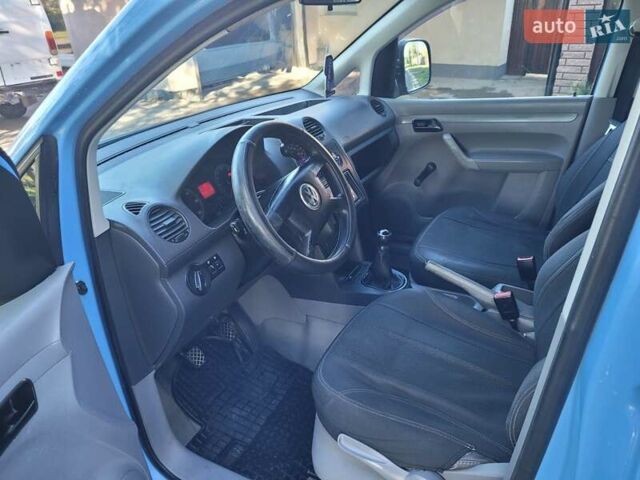 Фольксваген Кадди 2004 в Хмельницком на Automoto.ua Синий Фольксваген Кадди, объемом двигателя 1.9 л и пробегом 317 тыс. км за 4900 $, фото 3 на Automoto.ua