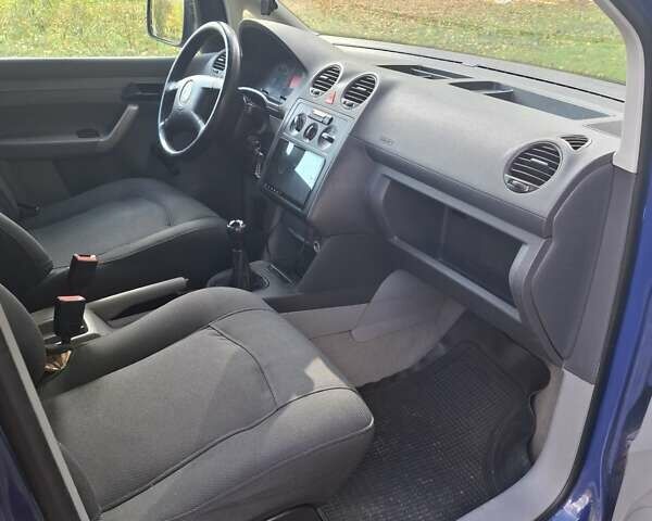 Фольксваген Кадди 2004 в Кропивницком (Кировограде) на Automoto.ua Синий Фольксваген Кадди, объемом двигателя 2 л и пробегом 354 тыс. км за 5500 $, фото 10 на Automoto.ua