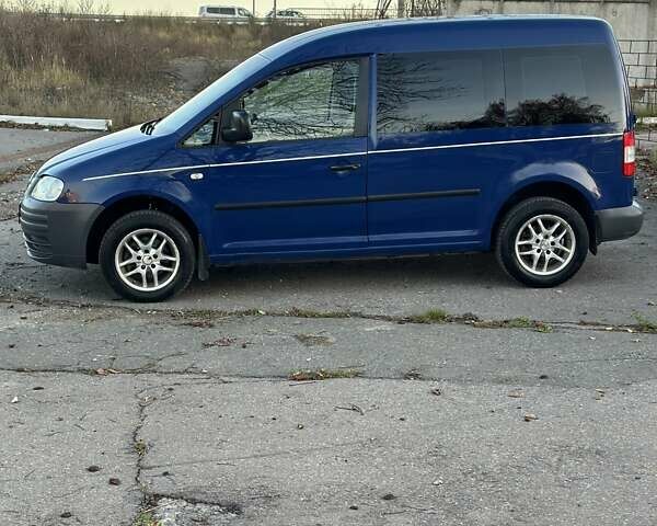 Синий Фольксваген Кадди, объемом двигателя 1.6 л и пробегом 230 тыс. км за 4699 $, фото 13 на Automoto.ua