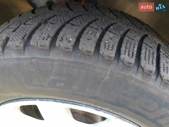 Синій Фольксваген Кадді, об'ємом двигуна 1.39 л та пробігом 330 тис. км за 4250 $, фото 3 на Automoto.ua