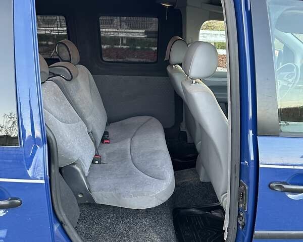 Синий Фольксваген Кадди, объемом двигателя 1.6 л и пробегом 230 тыс. км за 4699 $, фото 22 на Automoto.ua