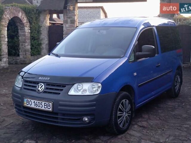 Синий Фольксваген Кадди, объемом двигателя 1.9 л и пробегом 320 тыс. км за 5850 $, фото 3 на Automoto.ua
