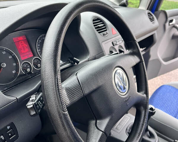 Синій Фольксваген Кадді, об'ємом двигуна 1.6 л та пробігом 170 тис. км за 6800 $, фото 43 на Automoto.ua