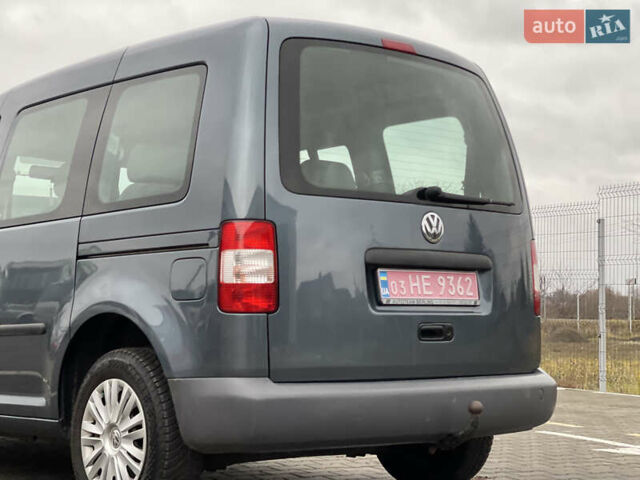 Синий Фольксваген Кадди, объемом двигателя 1.6 л и пробегом 184 тыс. км за 5699 $, фото 7 на Automoto.ua