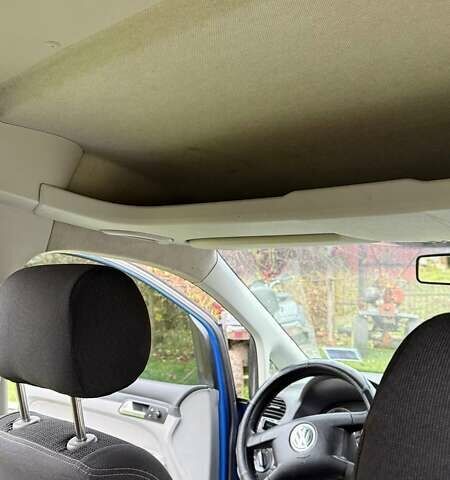 Синий Фольксваген Кадди, объемом двигателя 1.4 л и пробегом 260 тыс. км за 6000 $, фото 17 на Automoto.ua