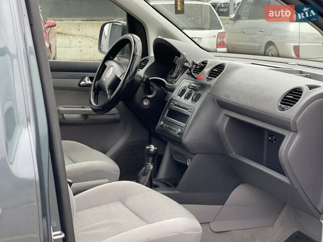 Синий Фольксваген Кадди, объемом двигателя 1.6 л и пробегом 184 тыс. км за 5699 $, фото 34 на Automoto.ua