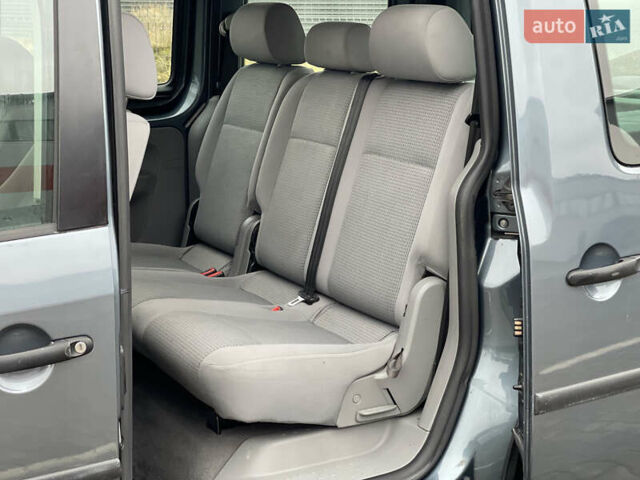 Синий Фольксваген Кадди, объемом двигателя 1.6 л и пробегом 184 тыс. км за 5699 $, фото 31 на Automoto.ua