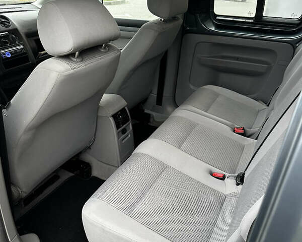 Синий Фольксваген Кадди, объемом двигателя 1.6 л и пробегом 220 тыс. км за 6500 $, фото 14 на Automoto.ua