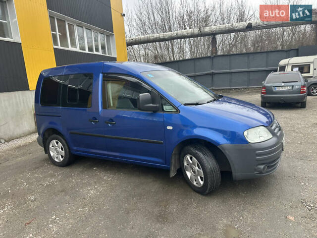 Синій Фольксваген Кадді, об'ємом двигуна 1.39 л та пробігом 285 тис. км за 5500 $, фото 24 на Automoto.ua